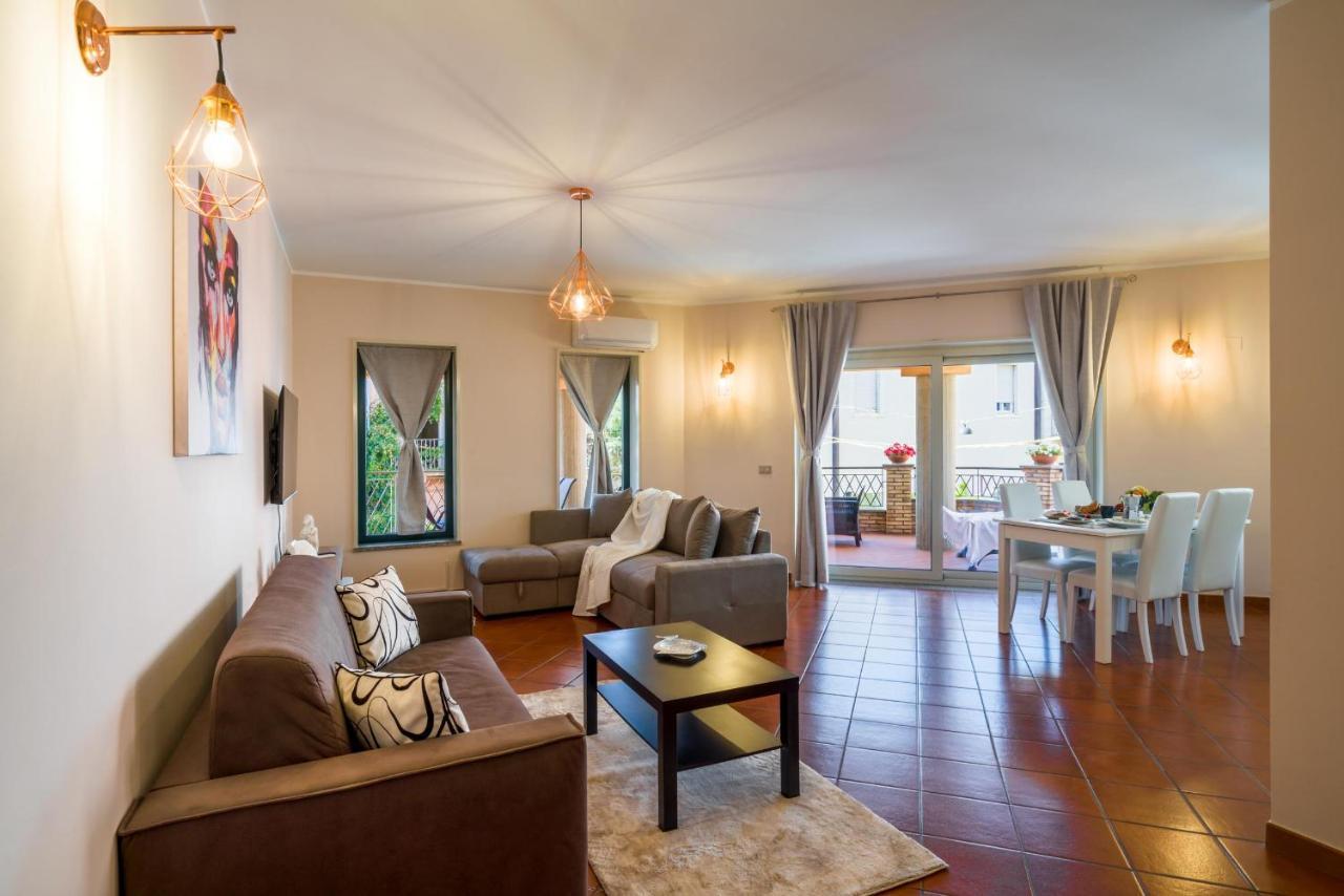 Loft Angolo Sul Mare Letojanni Zewnętrze zdjęcie